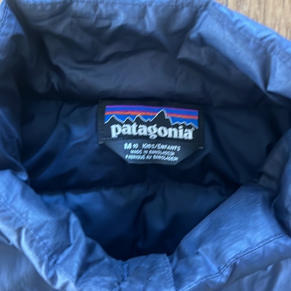 Patagonia kids size medium 10 puffer. Good condition. - Picture 2 of 5